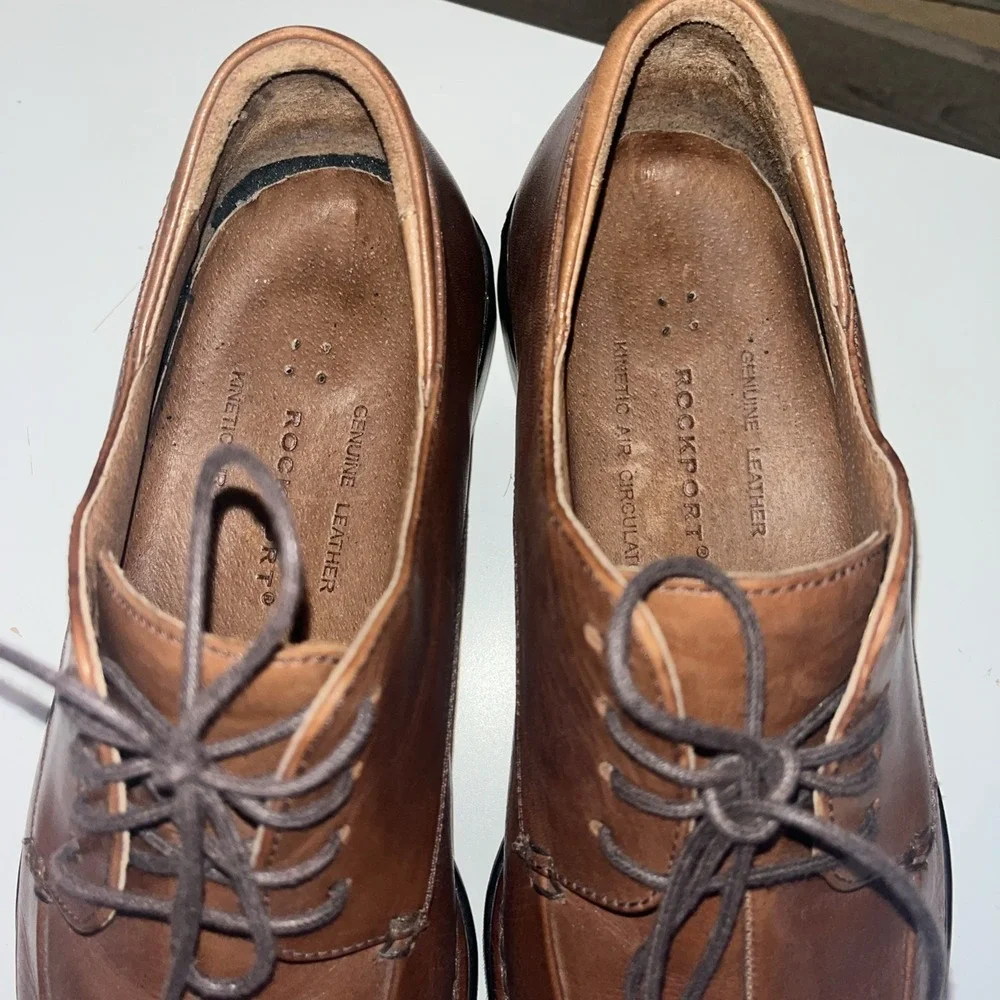 Rockport mens dress shoe brown size 8M  leather upper tie Square Toe‎
